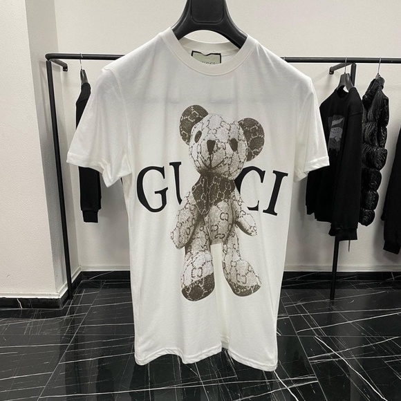 Gucci | Shirts | Mens Tshirt With Sweat 